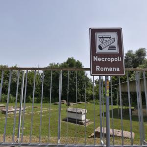 voghenza - necropoli romana